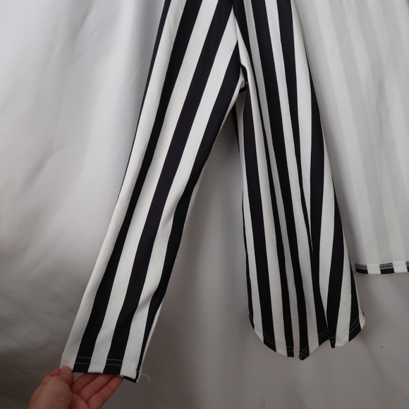 Striped Blazer - Picture 7 of 9